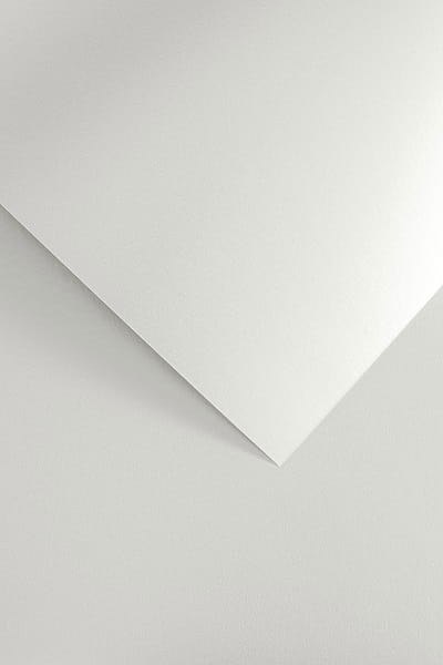 Papier GP A4/220g Millenium biały (20) Papier GP A4/220g Millenium biały (20)